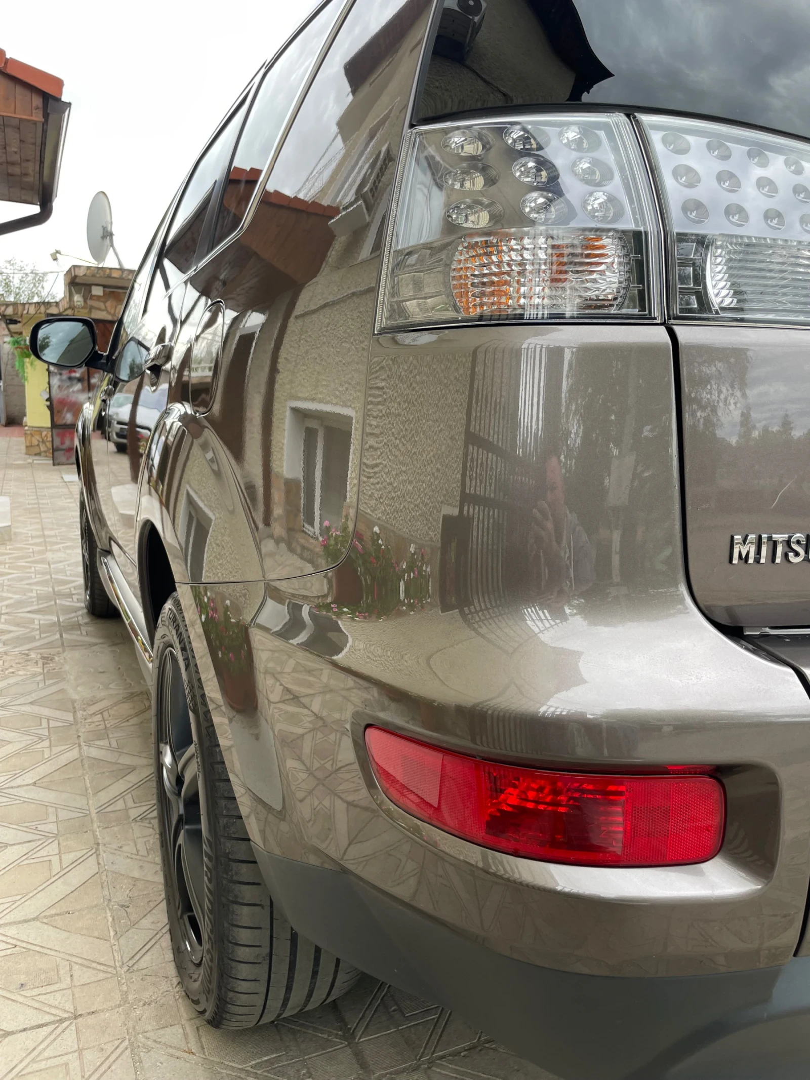 Mitsubishi Outlander 2.2Di-D* instyle* full*  - изображение 10