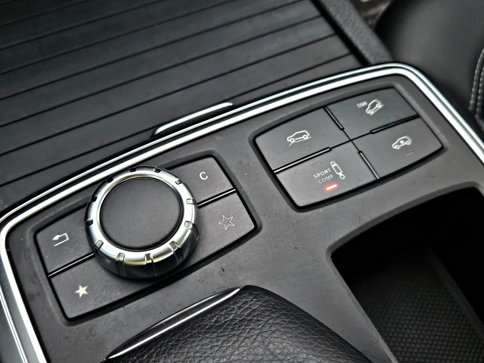 Mercedes-Benz ML 350 SPORT, снимка 8 - Автомобили и джипове - 53746073