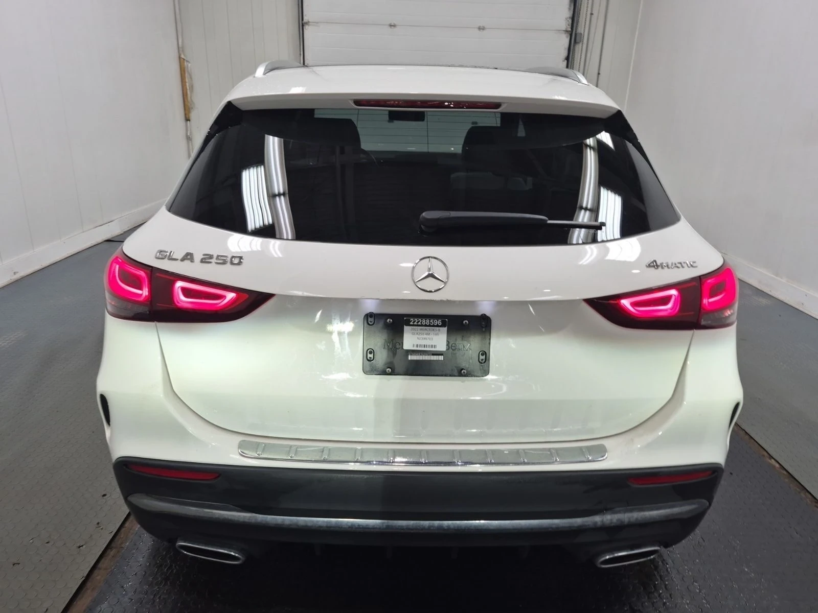 Mercedes-Benz GLA 250 AMG-pkg* 360View* CarPlay* �������* ���� | Mobile.bg � ����������� 4