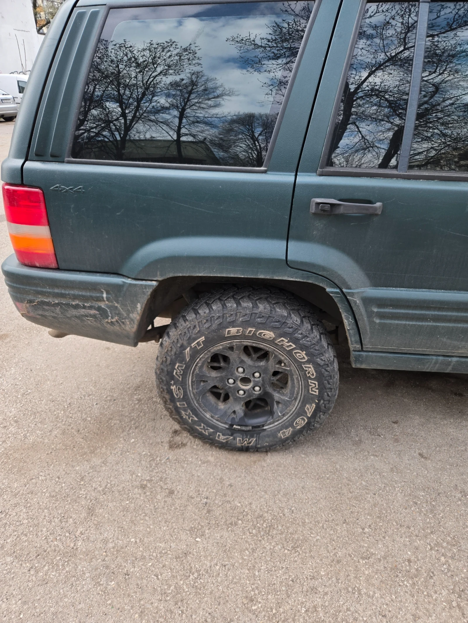 Jeep Grand cherokee ZJ, снимка 3 - Автомобили и джипове - 54170610