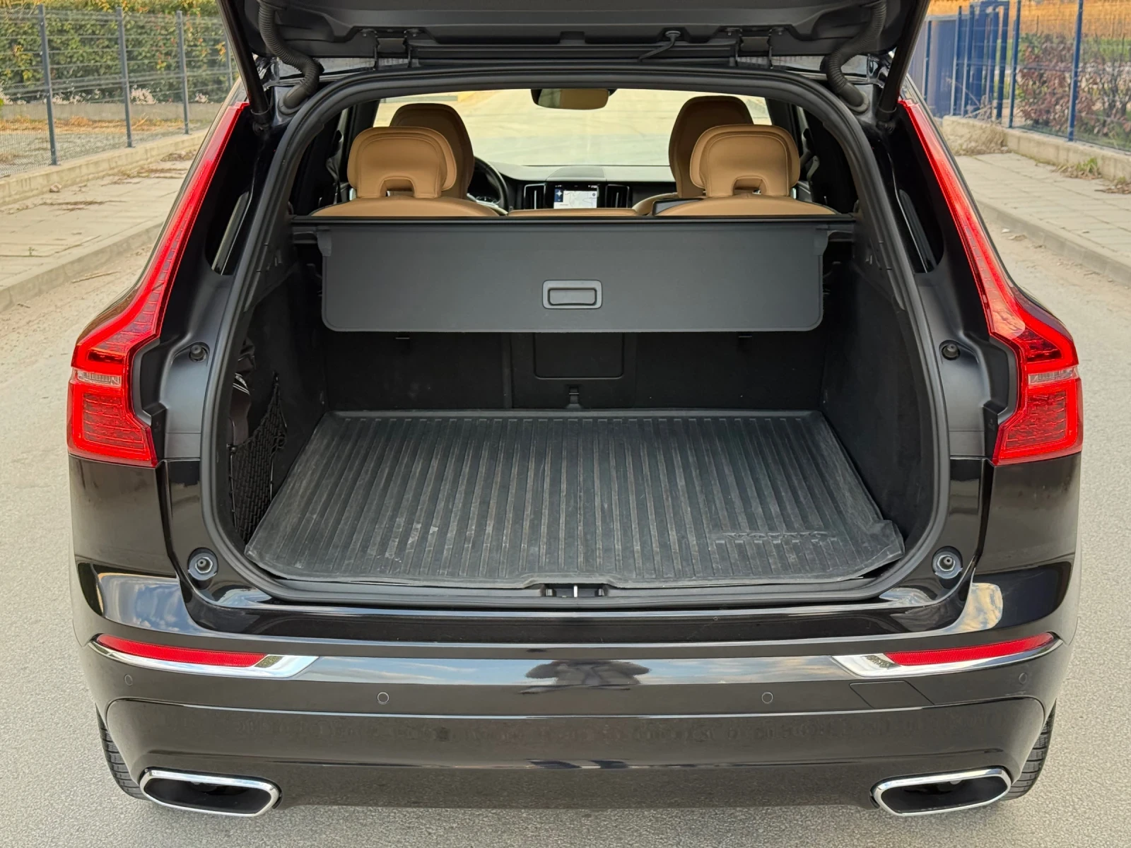 Volvo XC60 2.0/B5/INSCRIPTION/Mild Hybrid/4x4/���.����.���.!! | Mobile.bg � ����������� 4