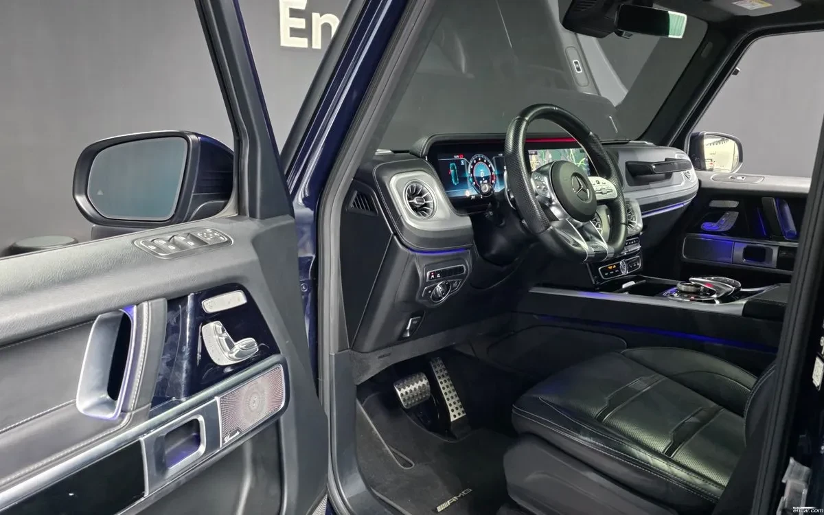 Mercedes-Benz G 63 AMG burmester* multibeam led* Parking Assist, снимка 3 - Автомобили и джипове - 54656047