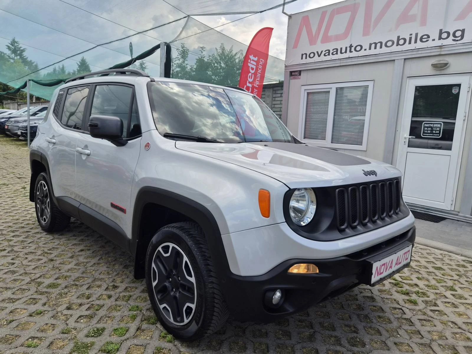 Jeep Renegade 2.0D-TRAIL HAWK-4X4-AUTOMATIC-СУПЕР СЪСТОЯНИЕ, снимка 4 - Автомобили и джипове - 55104286