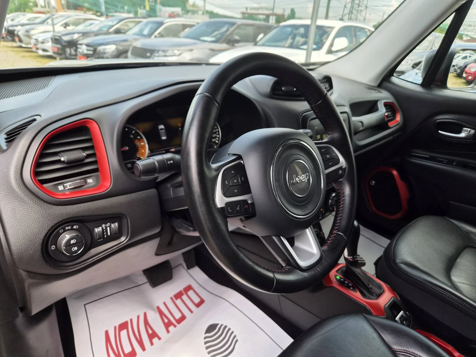 Jeep Renegade 2.0D-TRAIL HAWK-4X4-AUTOMATIC-СУПЕР СЪСТОЯНИЕ, снимка 8 - Автомобили и джипове - 55104286