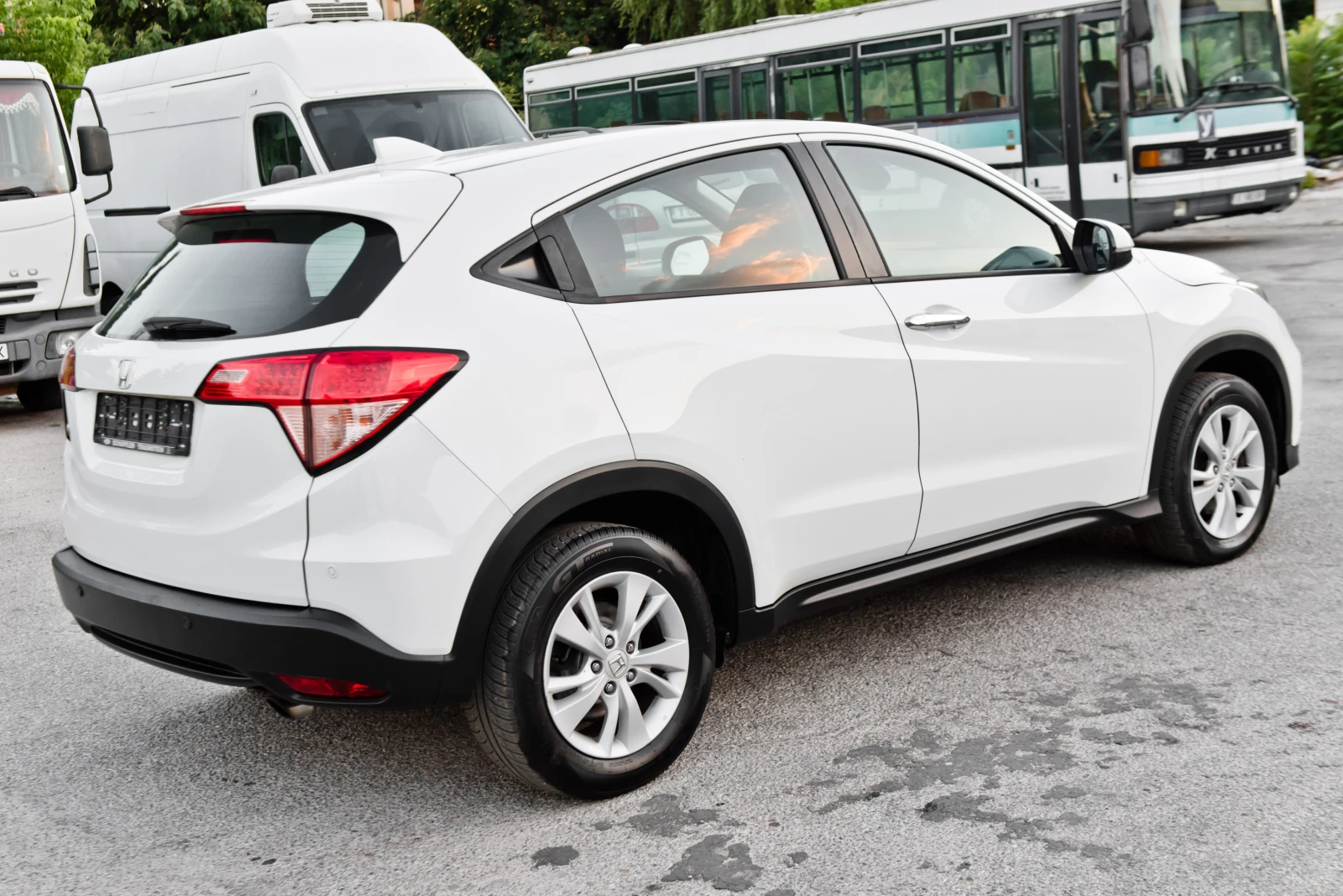 Honda Hr-v 1.5i i-VTEC-AUTOMATIC-ANDROID-ECO-СЕРВИЗНА ИСТОРИЯ, снимка 7 - Автомобили и джипове - 55899097