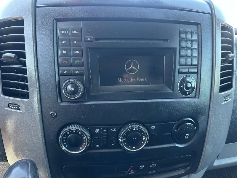 Mercedes-Benz Sprinter 313, снимка 12 - Бусове и автобуси - 50352699