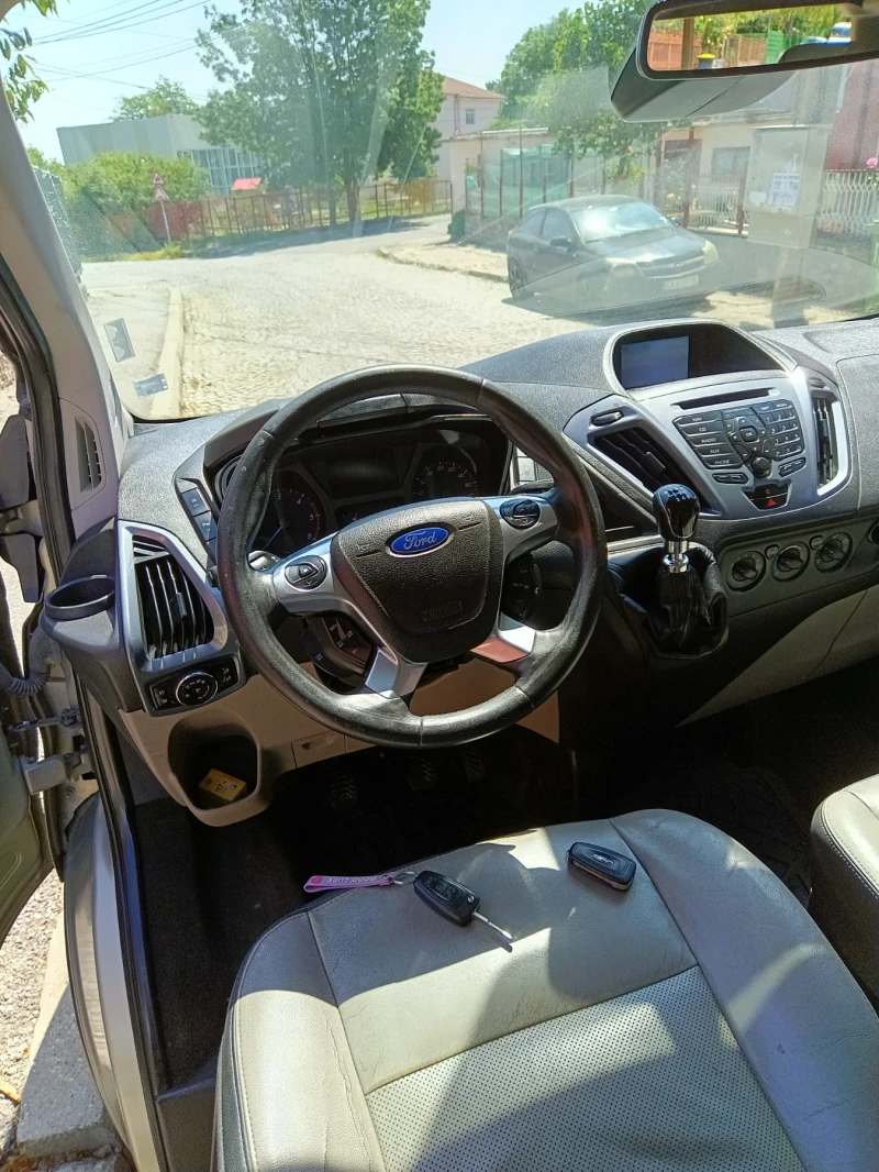Ford Tourneo Custom Titanium, снимка 5 - Бусове и автобуси - 52566347