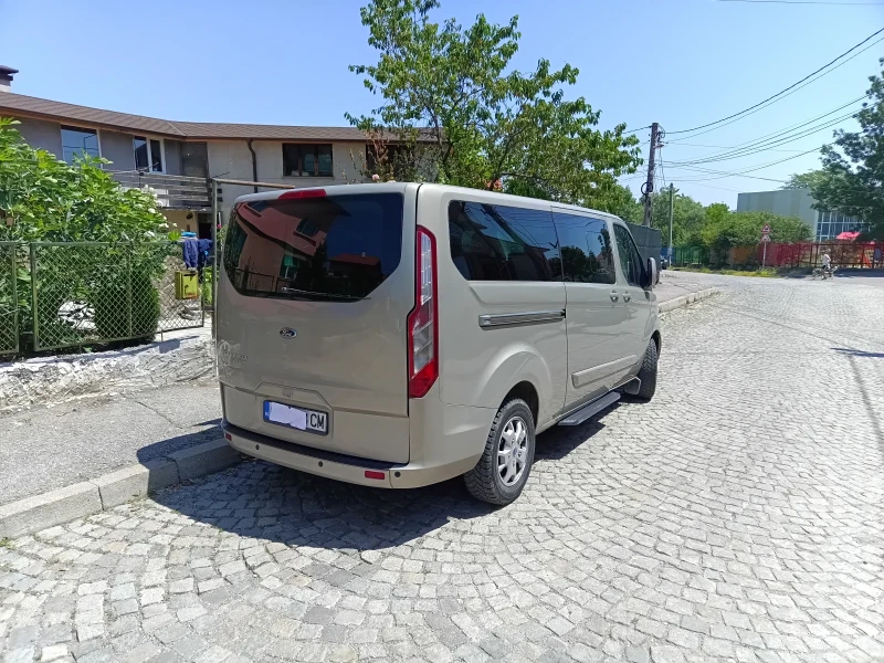 Ford Tourneo Custom Titanium, снимка 8 - Бусове и автобуси - 52566347