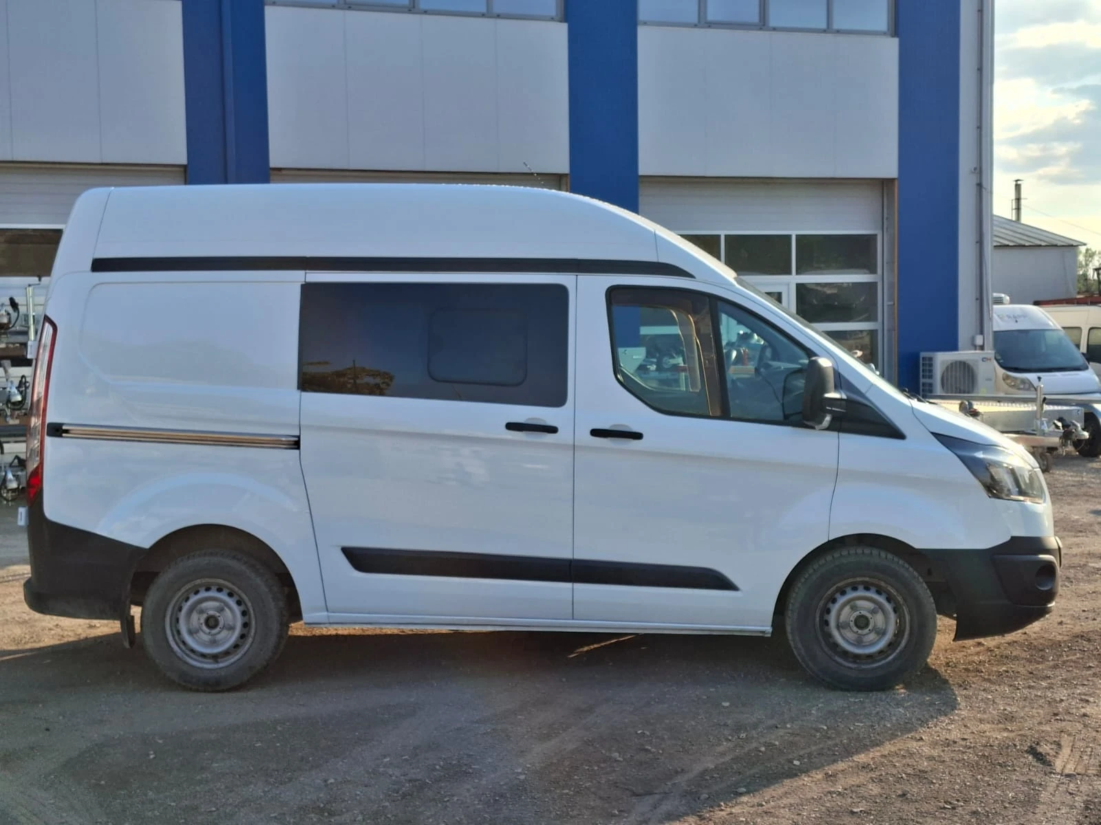 Ford Transit Custom 2.2tdci 100hp, снимка 3 - Бусове и автобуси - 56171537