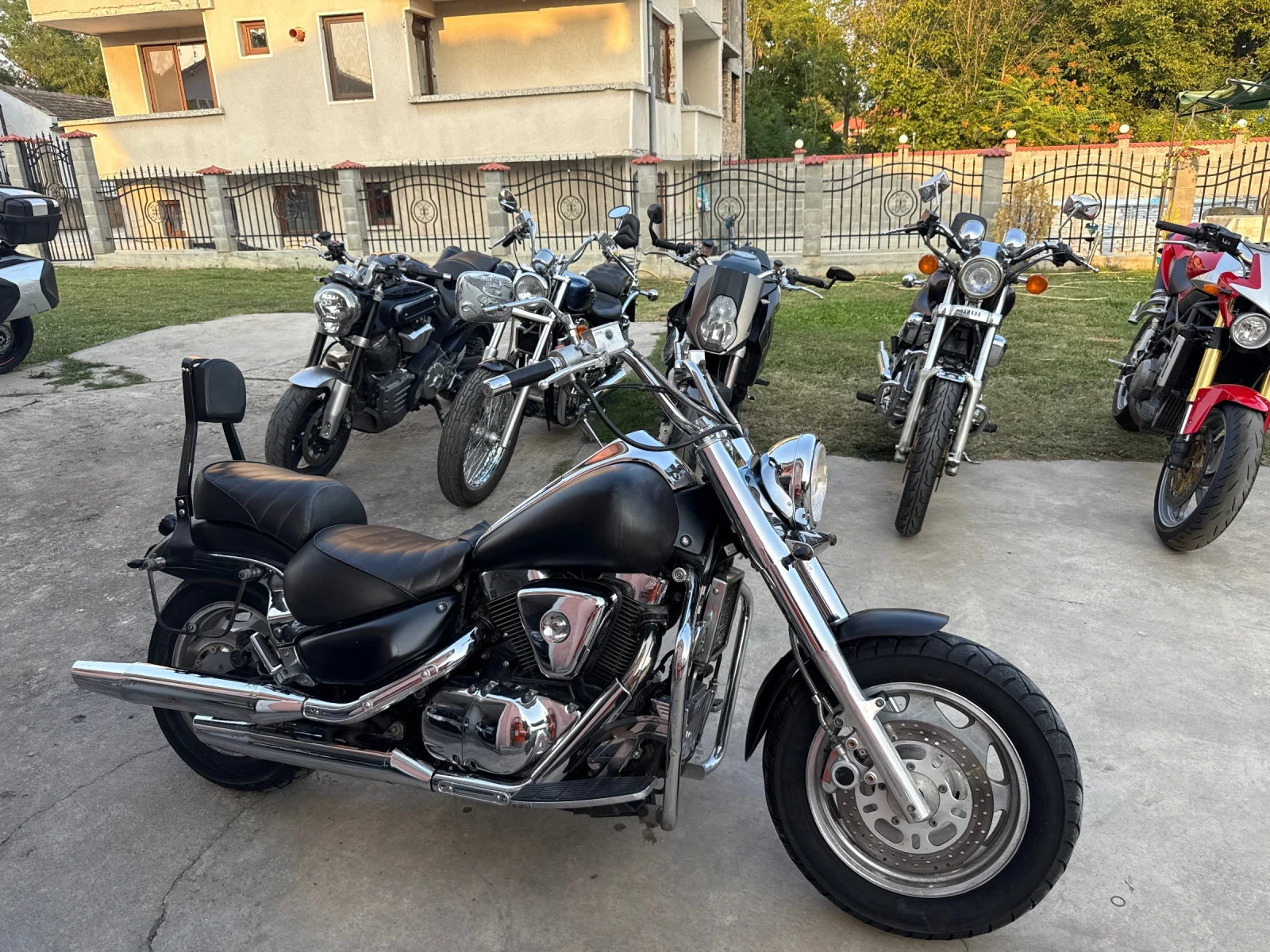 Suzuki Intruder VL1500, снимка 2 - Мотоциклети и мототехника - 56062168