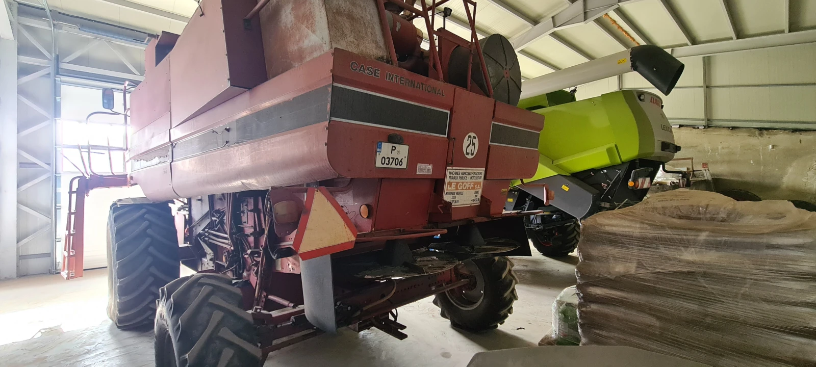 Комбайн CASE IH 1680, снимка 4 - Селскостопанска техника - 54883477