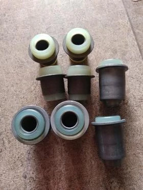 АВТОЧАСТИ ЛАДА НИВА НОВИ НАЛИЧНИ НА СКЛА, снимка 1