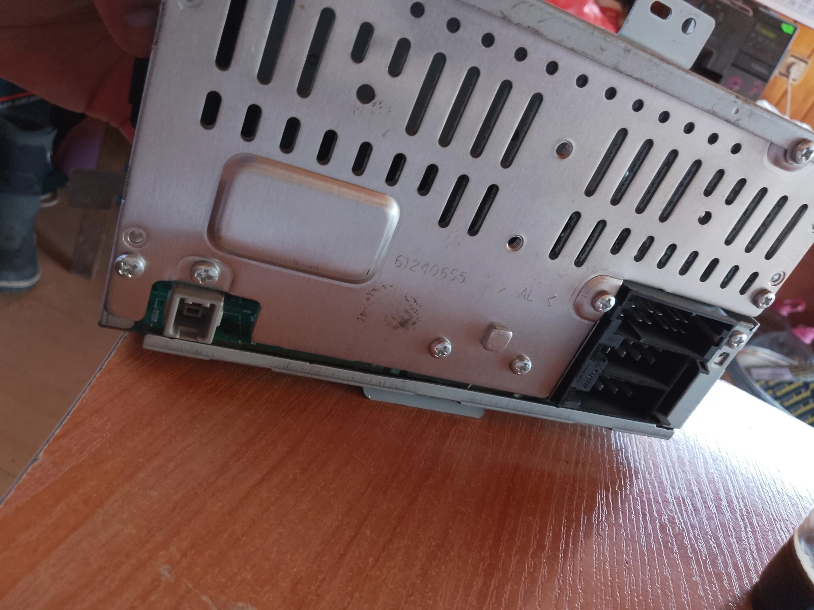 961802B530     | Mobile.bg   3