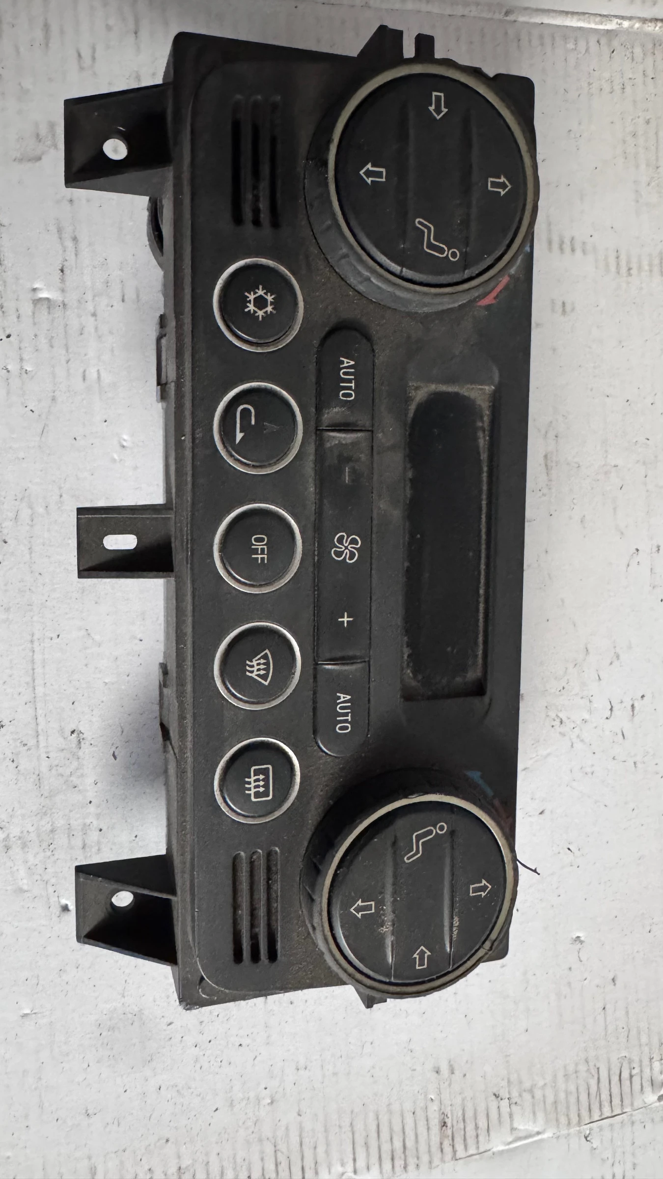   /  /   Alfa Romeo 159 - 156087487 / 52434382/02 / 30280507  | Mobile.bg   1