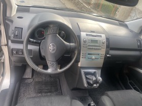 Toyota Corolla verso Газ, снимка 7