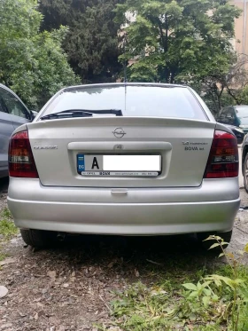 Opel Astra Classic 1.4 Twinport, снимка 3