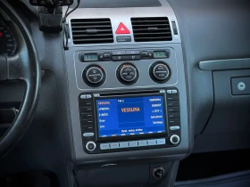 VW Touran 2.0TDI * HighLine* DSG* 6+ 1* Xenon* NAVI*  | Mobile.bg    9