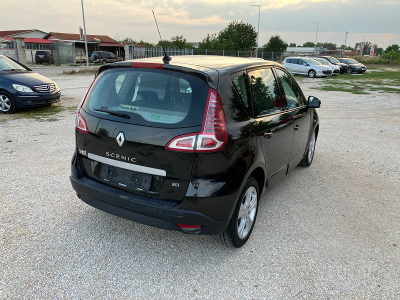 Renault Scenic 1.5 DCI, снимка 7 - Автомобили и джипове - 47050705