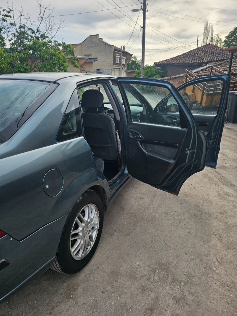 Ford Focus, снимка 10 - Автомобили и джипове - 46476198