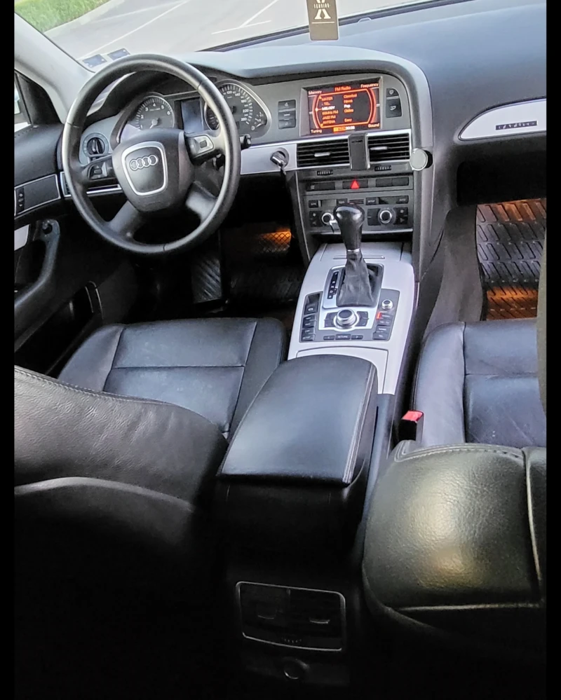 Audi A6 3.2 quattro АГУ, снимка 14 - Автомобили и джипове - 47236748