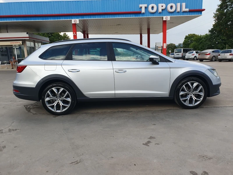 Seat Leon X-PERIENCE  4-DRIVE, снимка 8 - Автомобили и джипове - 46985423