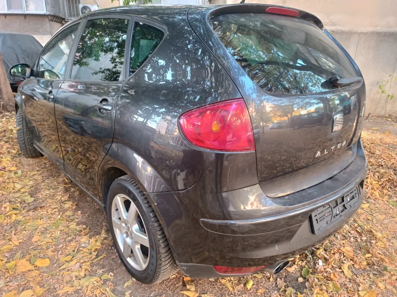 Seat Altea 1.6 газ/бензин, снимка 4 - Автомобили и джипове - 47720607