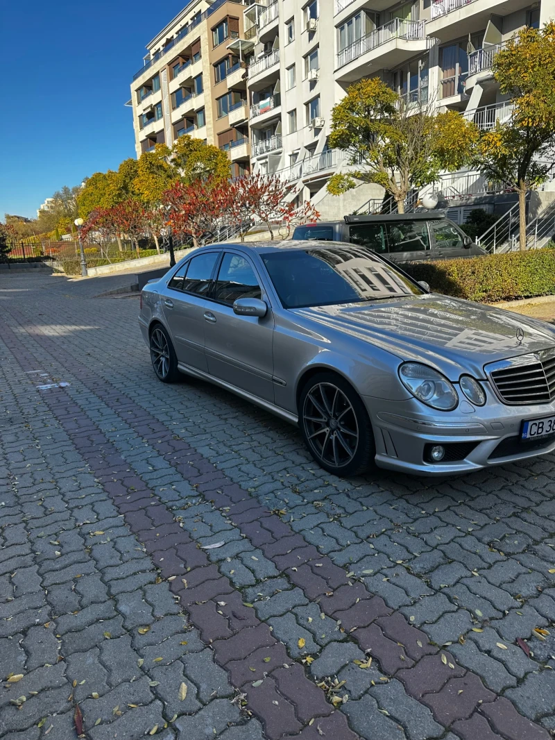 Mercedes-Benz E 500, снимка 3 - Автомобили и джипове - 47814392