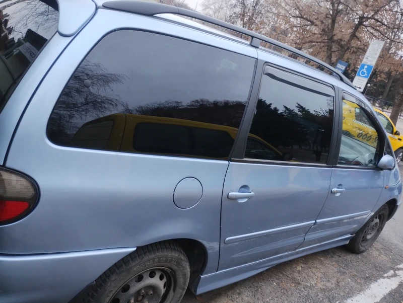 VW Sharan, снимка 4 - Автомобили и джипове - 48358472