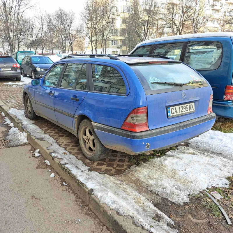 Mercedes-Benz 230, снимка 3 - Автомобили и джипове - 48779336