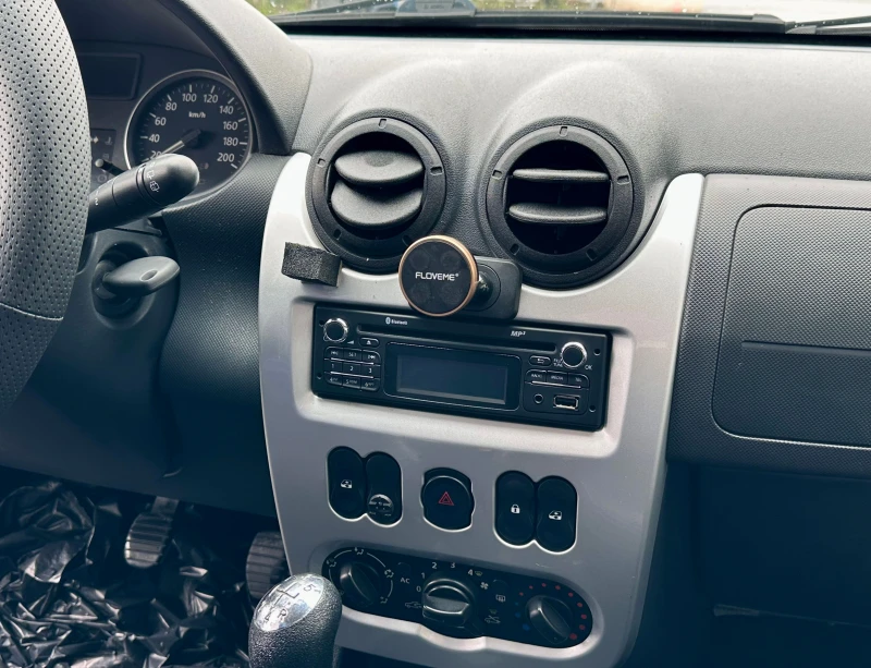 Dacia Sandero 1.5 Disel, снимка 13 - Автомобили и джипове - 50320636