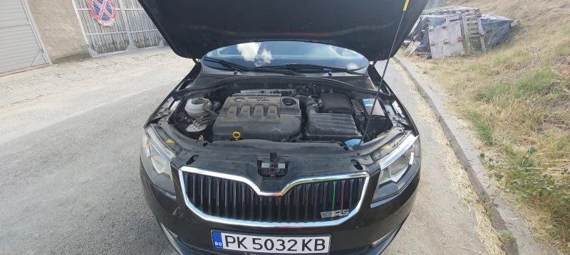 Skoda Octavia 1.6 ТДИ (4х4), снимка 7 - Автомобили и джипове - 52563179