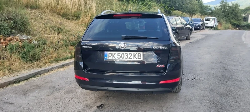 Skoda Octavia 1.6 ТДИ (4х4), снимка 5 - Автомобили и джипове - 52563179