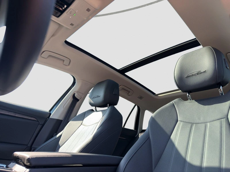 Skoda Superb 2.0TSI* L&K* 4x4* PANO* CAMERA* DISTR* KEYLESS* CA, снимка 12 - Автомобили и джипове - 51769804