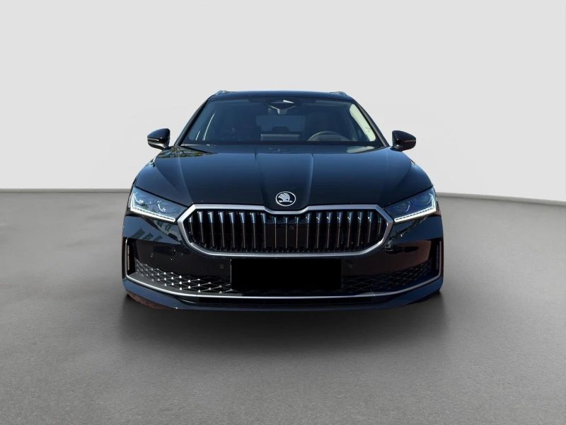 Skoda Superb 2.0TSI* L&K* 4x4* PANO* CAMERA* DISTR* KEYLESS* CA, снимка 2 - Автомобили и джипове - 51769804