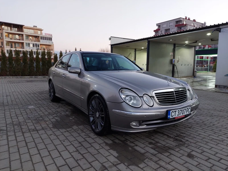 Mercedes-Benz E 320 Avantgarde, снимка 2 - Автомобили и джипове - 52218122