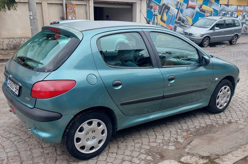 Peugeot 206, снимка 4 - Автомобили и джипове - 52326360
