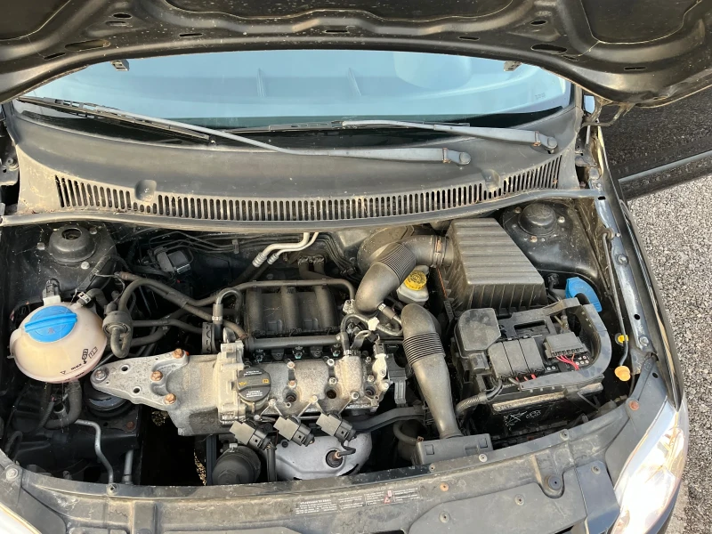 VW Fox 1.2, снимка 11 - Автомобили и джипове - 52712652