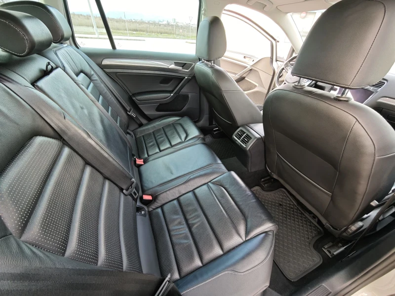 VW Alltrack 7.5 Alltrack, снимка 10 - Автомобили и джипове - 52918313