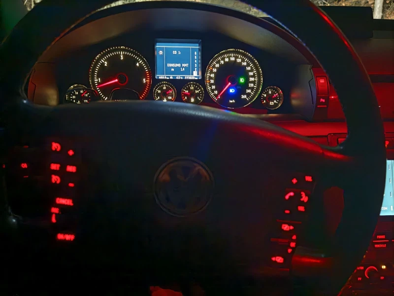 VW Phaeton 3.0, снимка 4 - Автомобили и джипове - 53324512