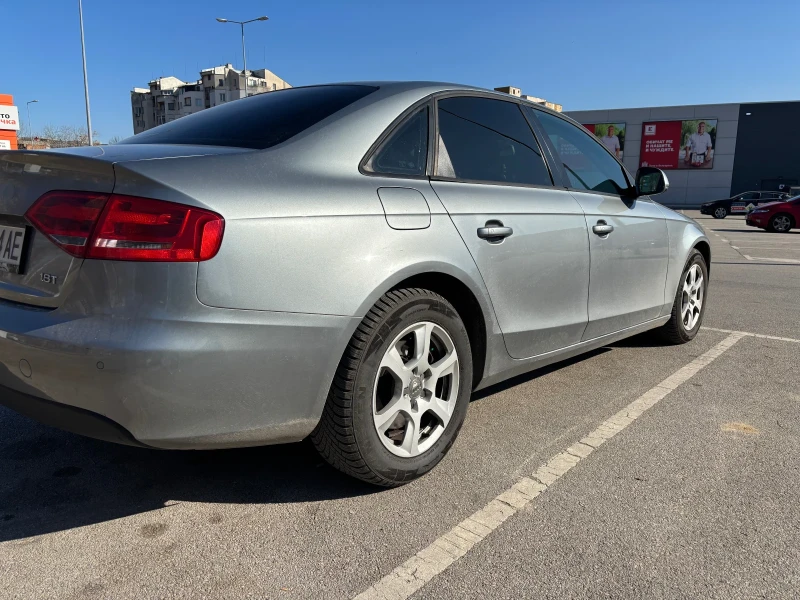 Audi A4 1, 8 TFSI, снимка 4 - Автомобили и джипове - 53417408