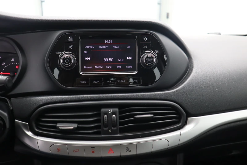 Fiat Tipo, снимка 16 - Автомобили и джипове - 53453861