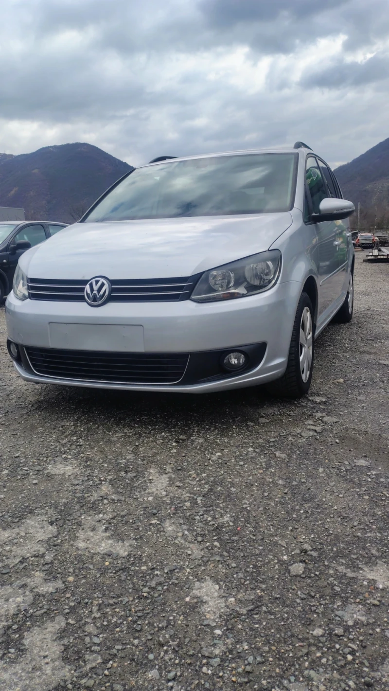 VW Touran, снимка 11 - Автомобили и джипове - 53569874