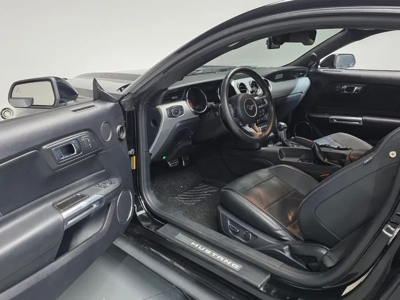 Ford Mustang Gt Coupe, снимка 10 - Автомобили и джипове - 56266420