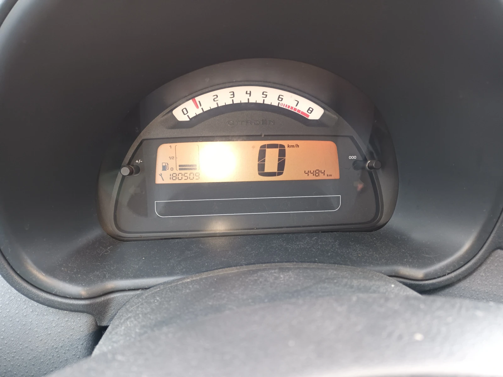 Citroen C3 1.4-90кс.Климатроник Excluzive - изображение 7