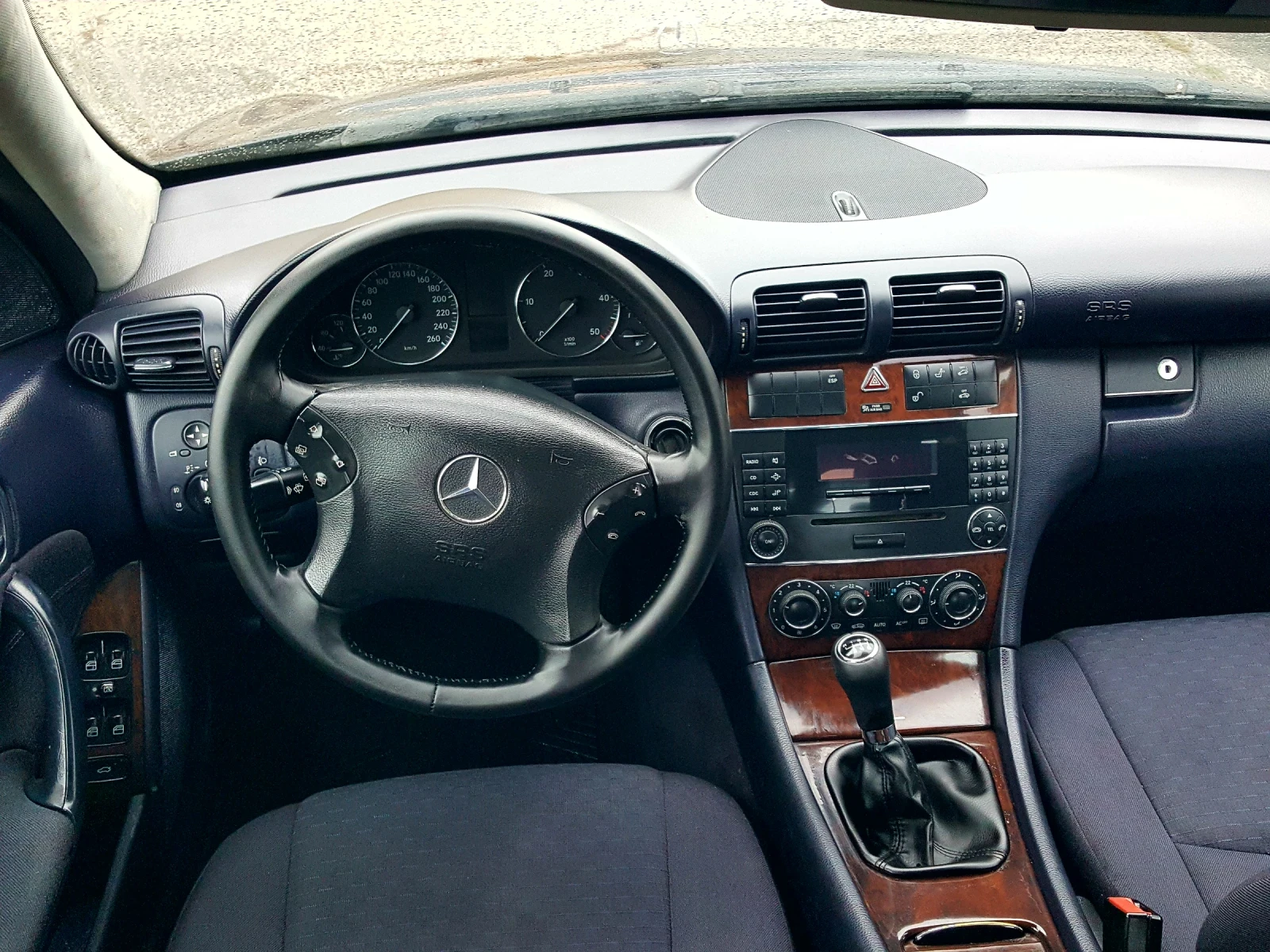 Mercedes-Benz C 220  - изображение 5