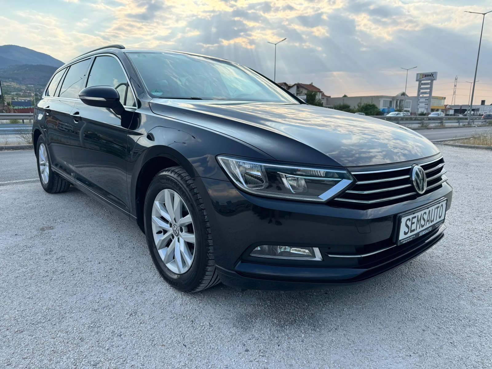 VW Passat 2.0 TDI EURO 6 ТОП състояние - изображение 3