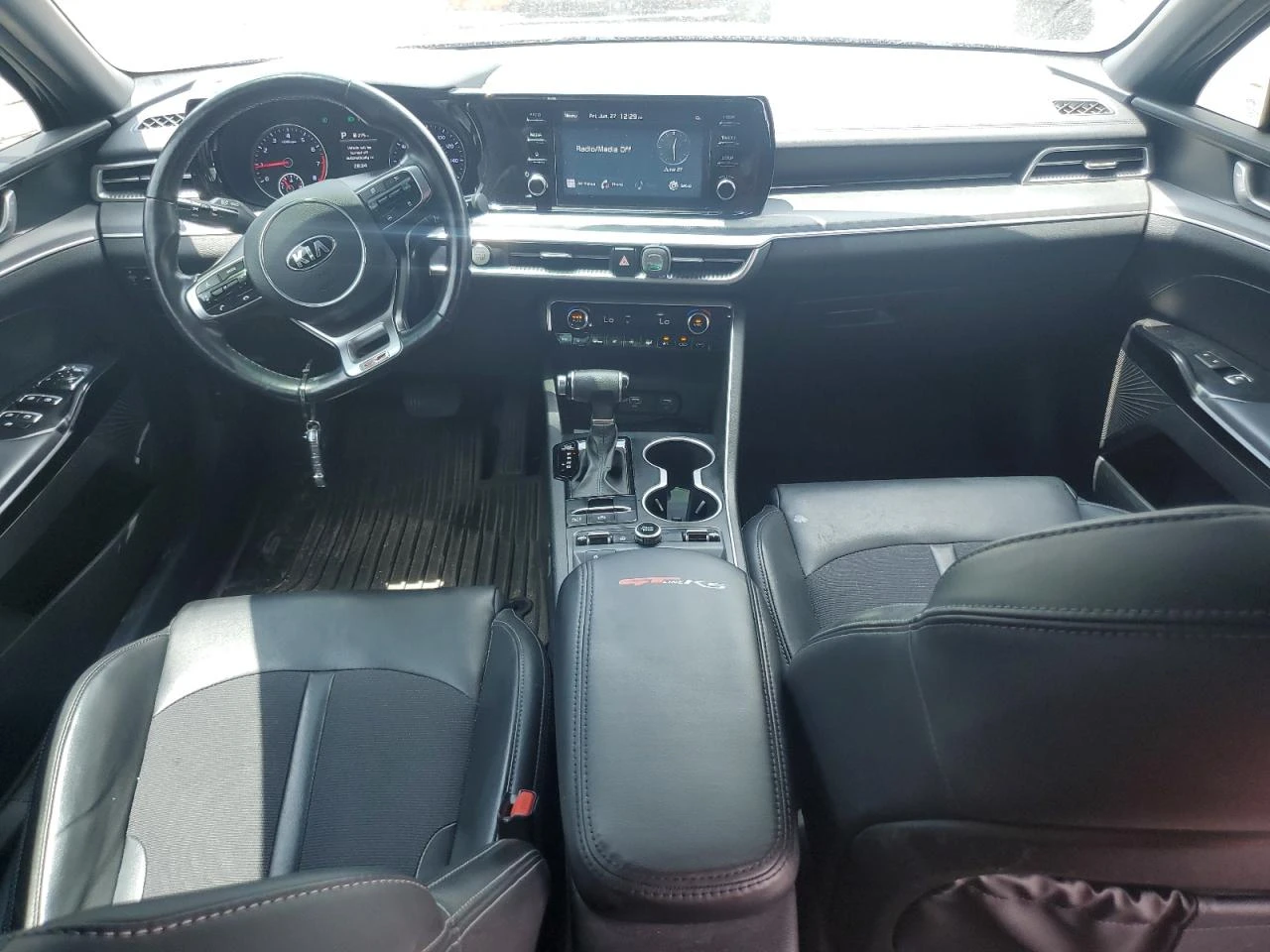 Kia K5 GT LINE - изображение 9