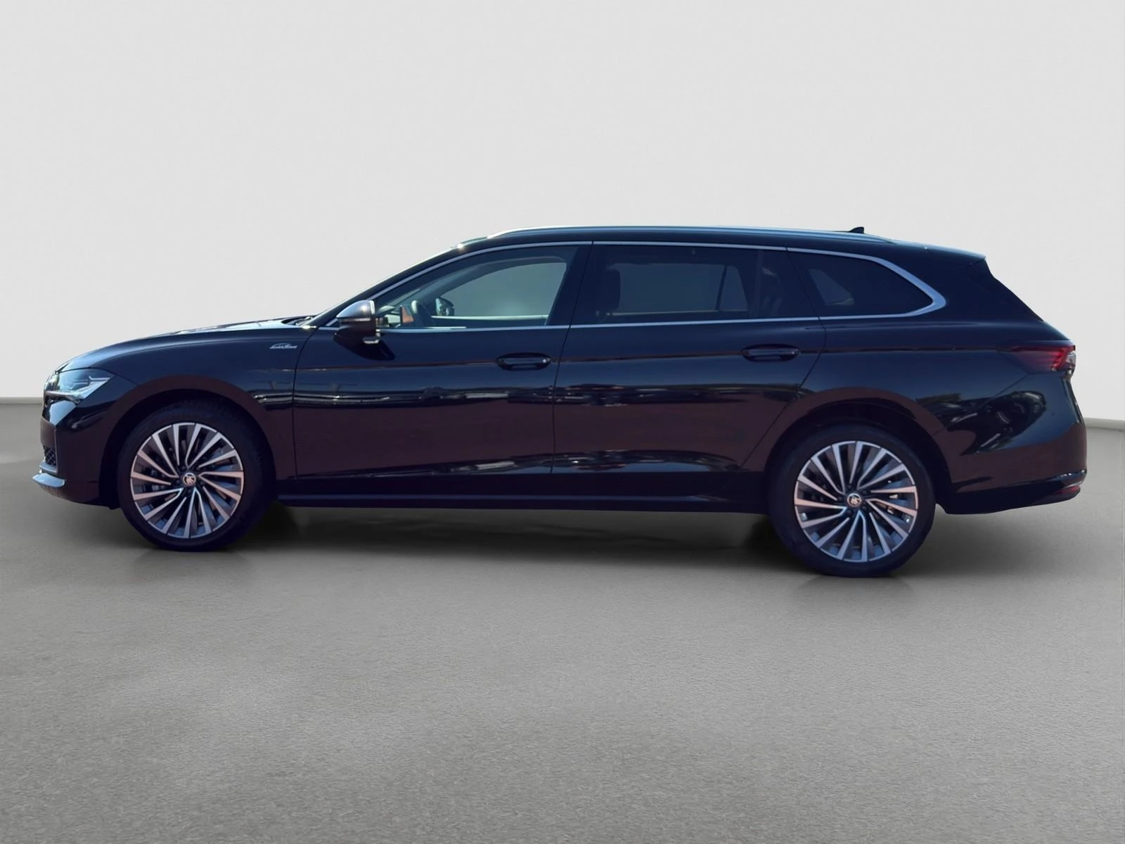 Skoda Superb 2.0TSI* L&K* 4x4* PANO* CAMERA* DISTR* KEYLESS* CA - изображение 7