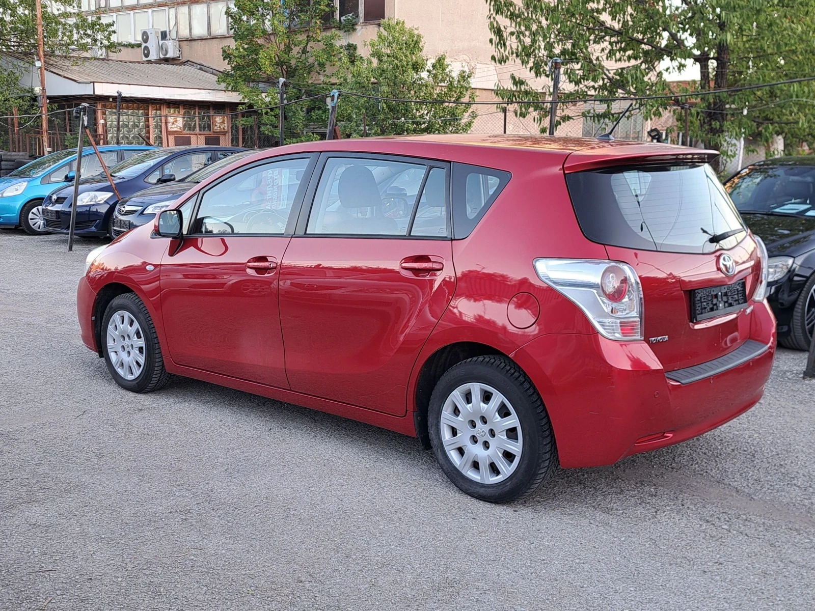 Toyota Verso 2.0d4d 2009 | Mobile.bg   11