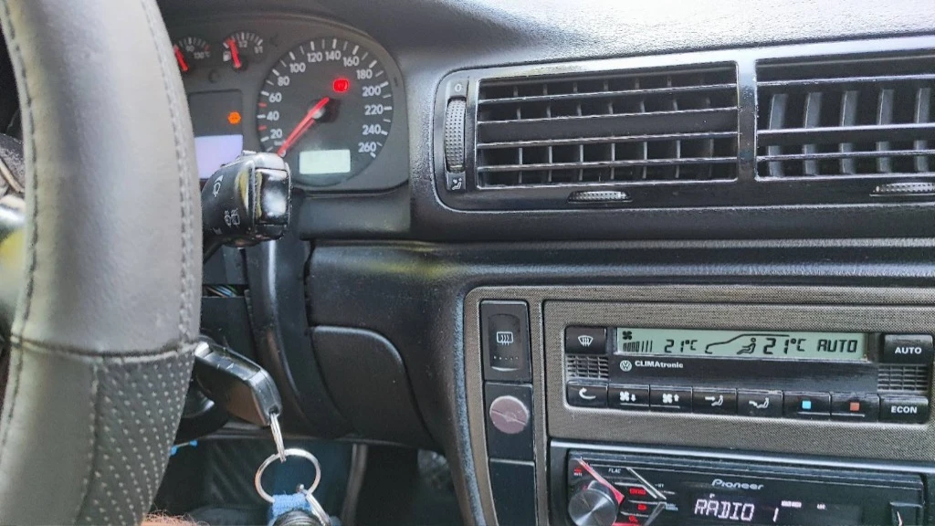 VW Passat TDI | Mobile.bg   10